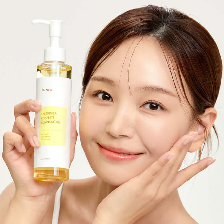 Iunik Calendula Complete Cleansing Oil 200ml