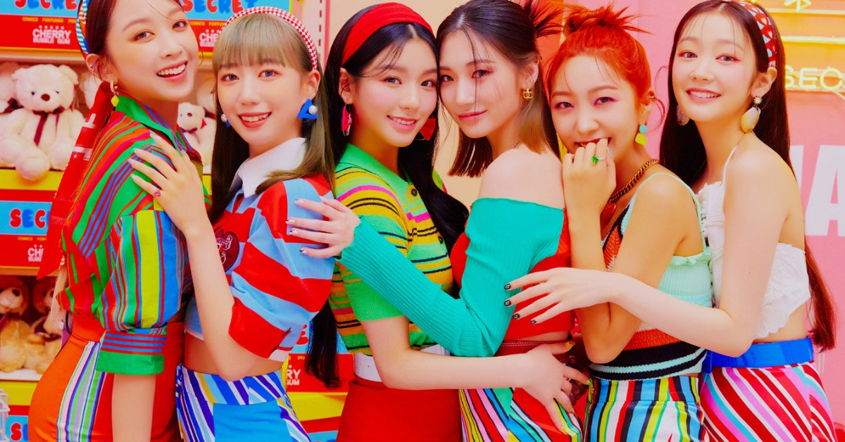 SECRET NUMBER members pose together celebrating Breaking Boundaries: The Unstoppable Rise of SECRET NUMBER in K-Pop!