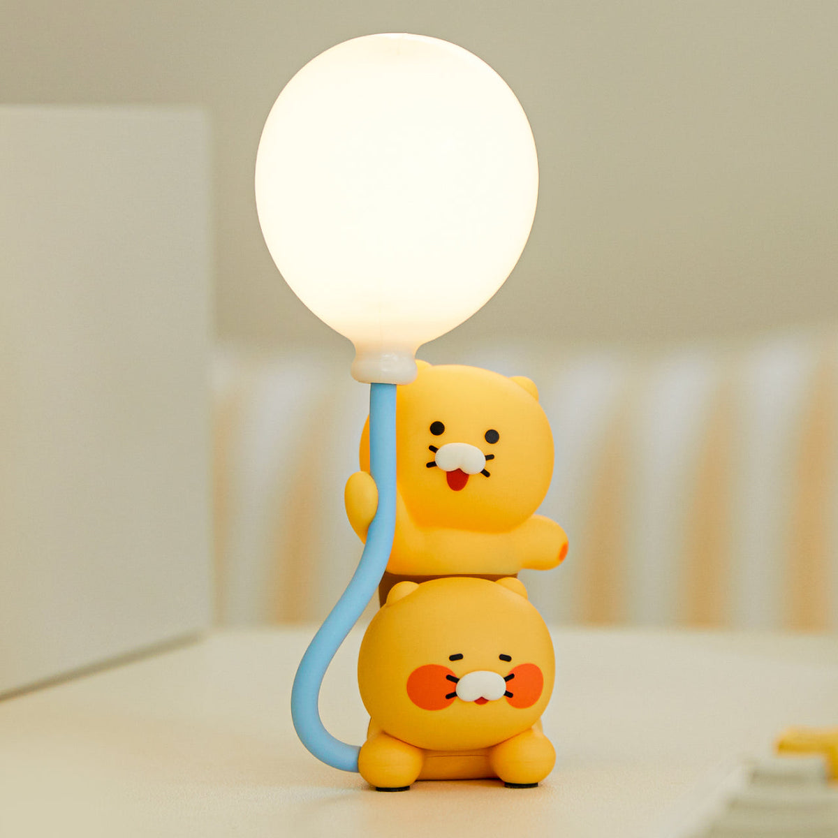 Figurine MiniLampe Chunsik - Authentic Kakao Friends from Korea | Koolseoul