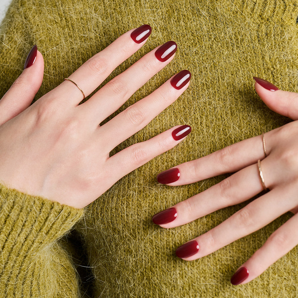 Dashing Diva  Classic Burgundy (Oval)