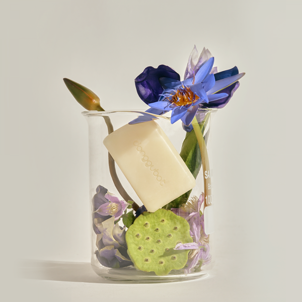 Donggubat Field Blooming Perfume Shampoo Bar Volume 80g
