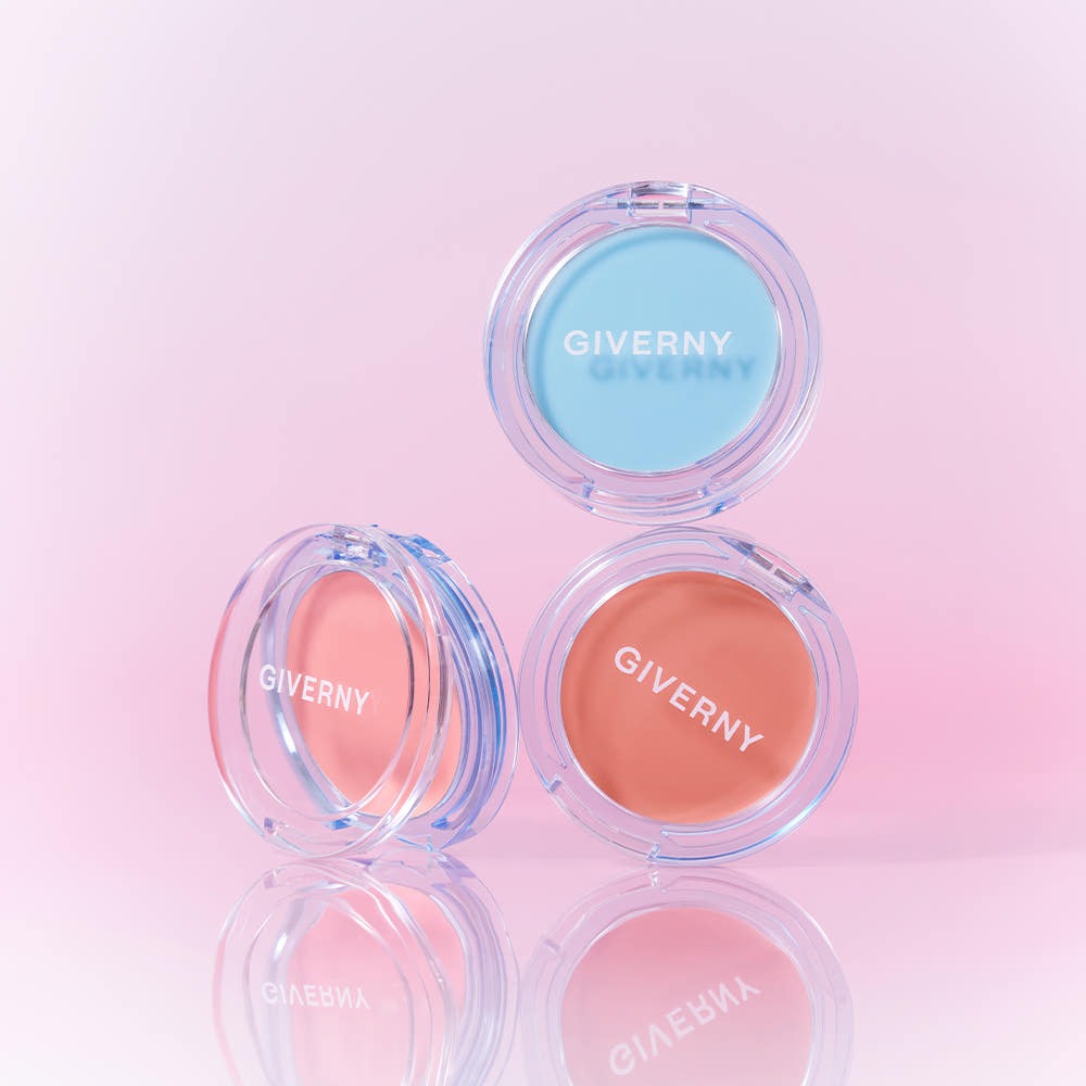 Three GIVERNY Dewy Gel Glow Blusher 2.7g containers on a pink background showcasing vibrant colors.