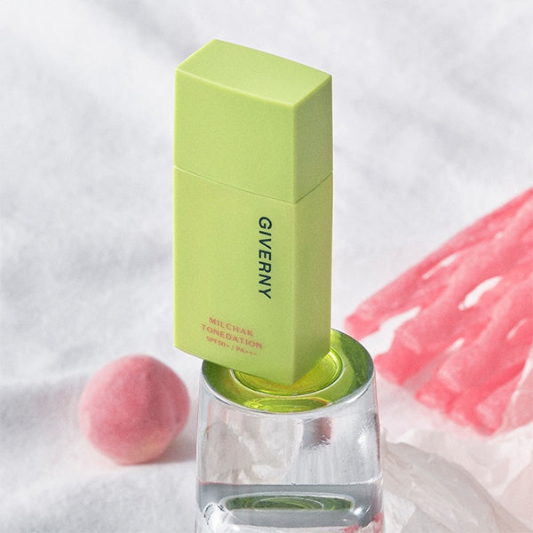 Giverny ミルチャクトーンデーション 30ml