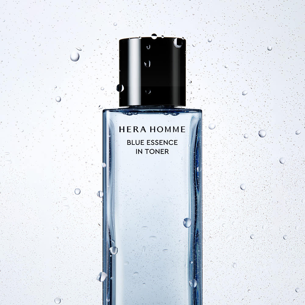 HERA Homme Blue Essence In Toner 125ml - Gentleman Korea men’s hydrating toner bottle with water droplets