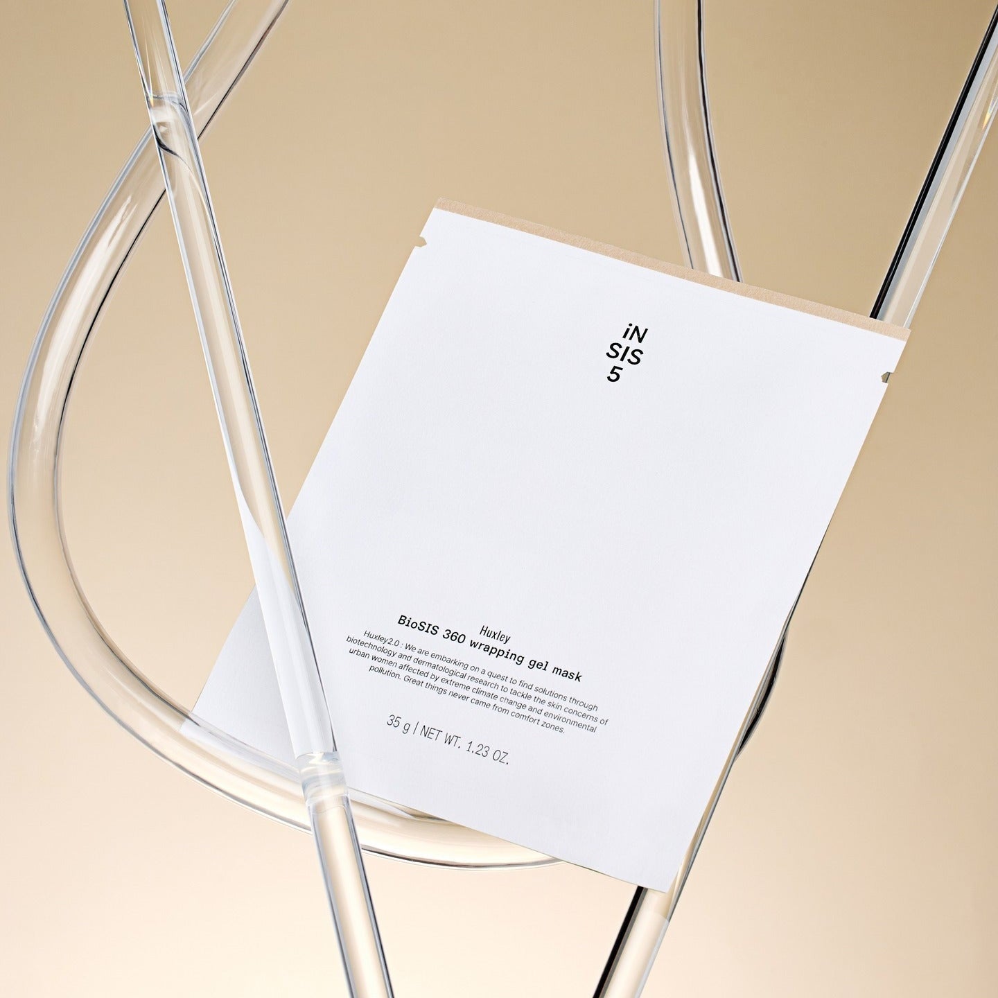 HUXLEY BioSIS 360 Wrapping Gel Mask 35g on transparent stand