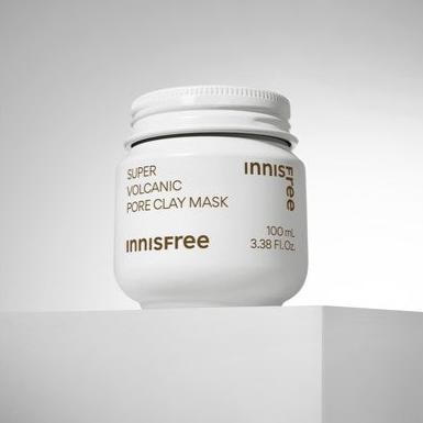 INNISFREE Super Volcanic Pore Clay Mask 100ml jar on white background