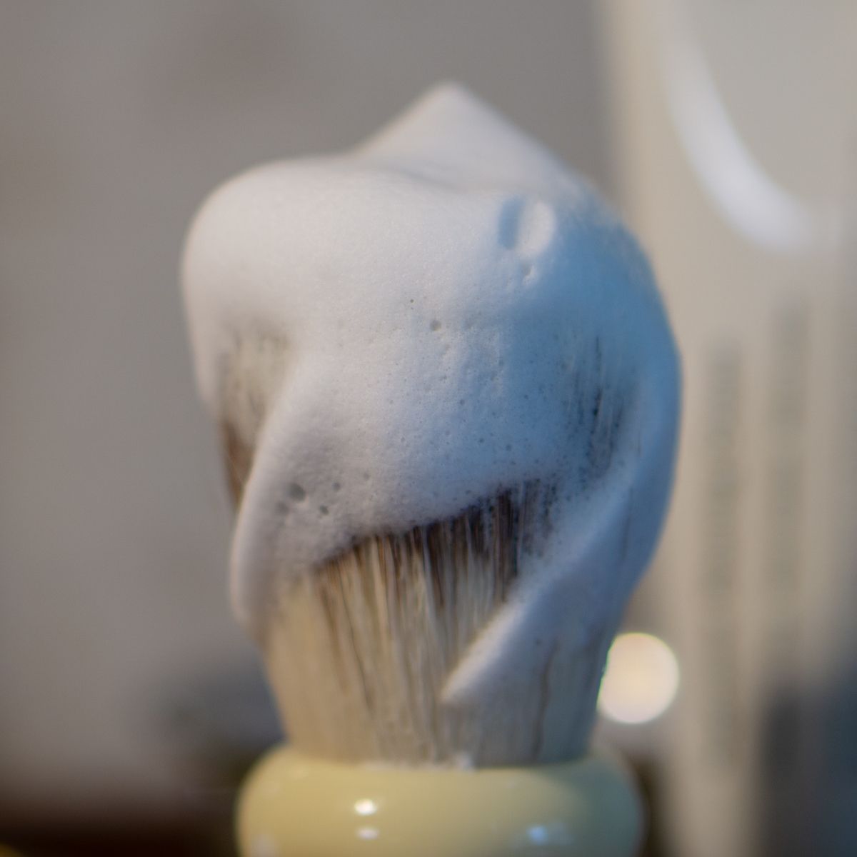 LAZY SOCIETY Superme Shaving Cream 100ml shaving brush with rich white lather, Gentleman Korea premium Korean men’s grooming product