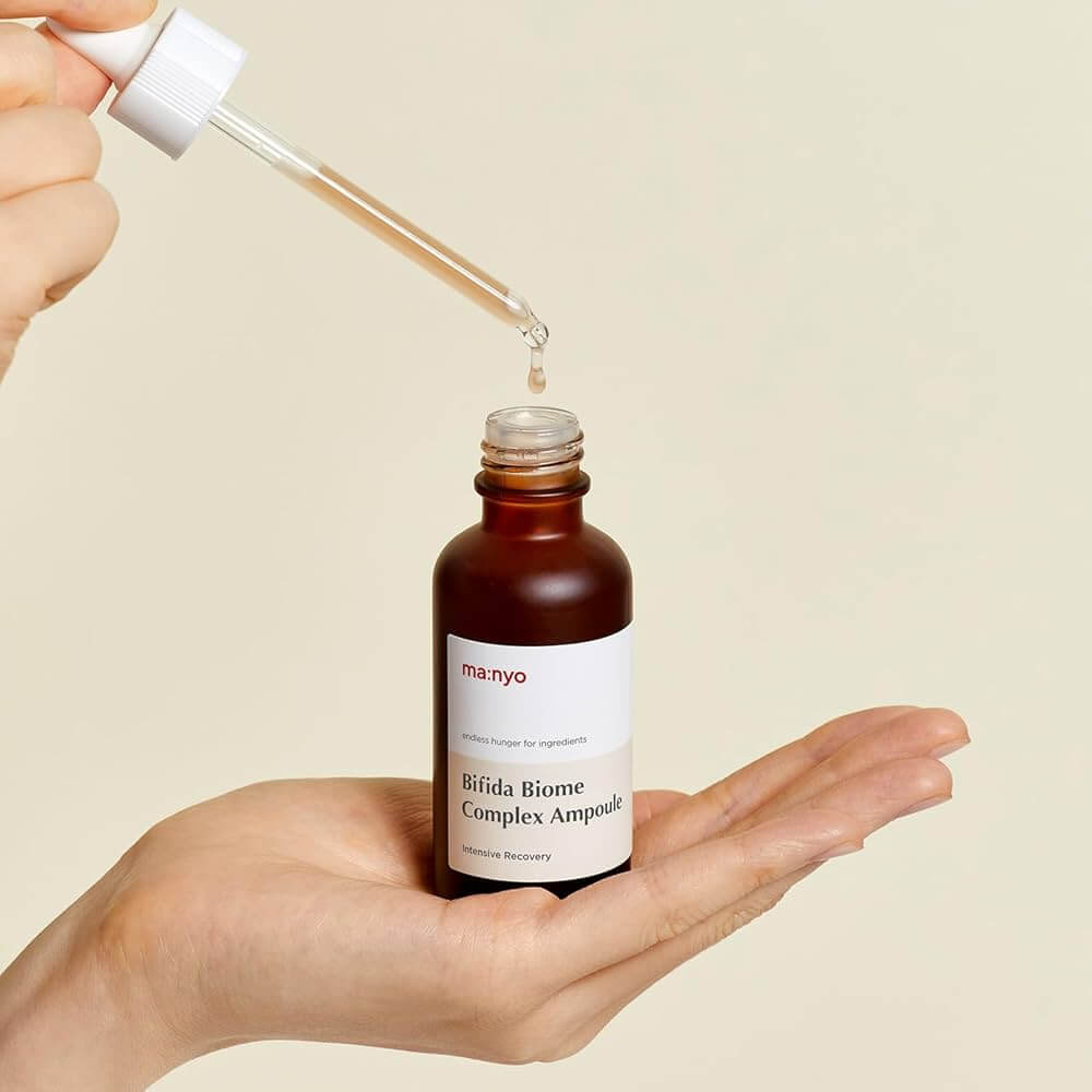 MA:NYO Bifida Biome Complex Ampoule 50m in hand with dropper