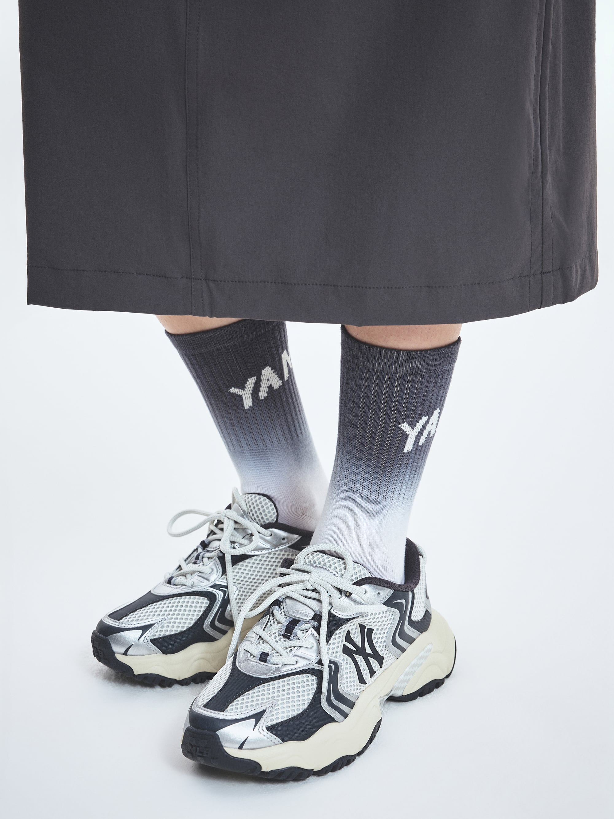Cargo Chunky New York Yankees DARK GRAY K-fashion Seoul