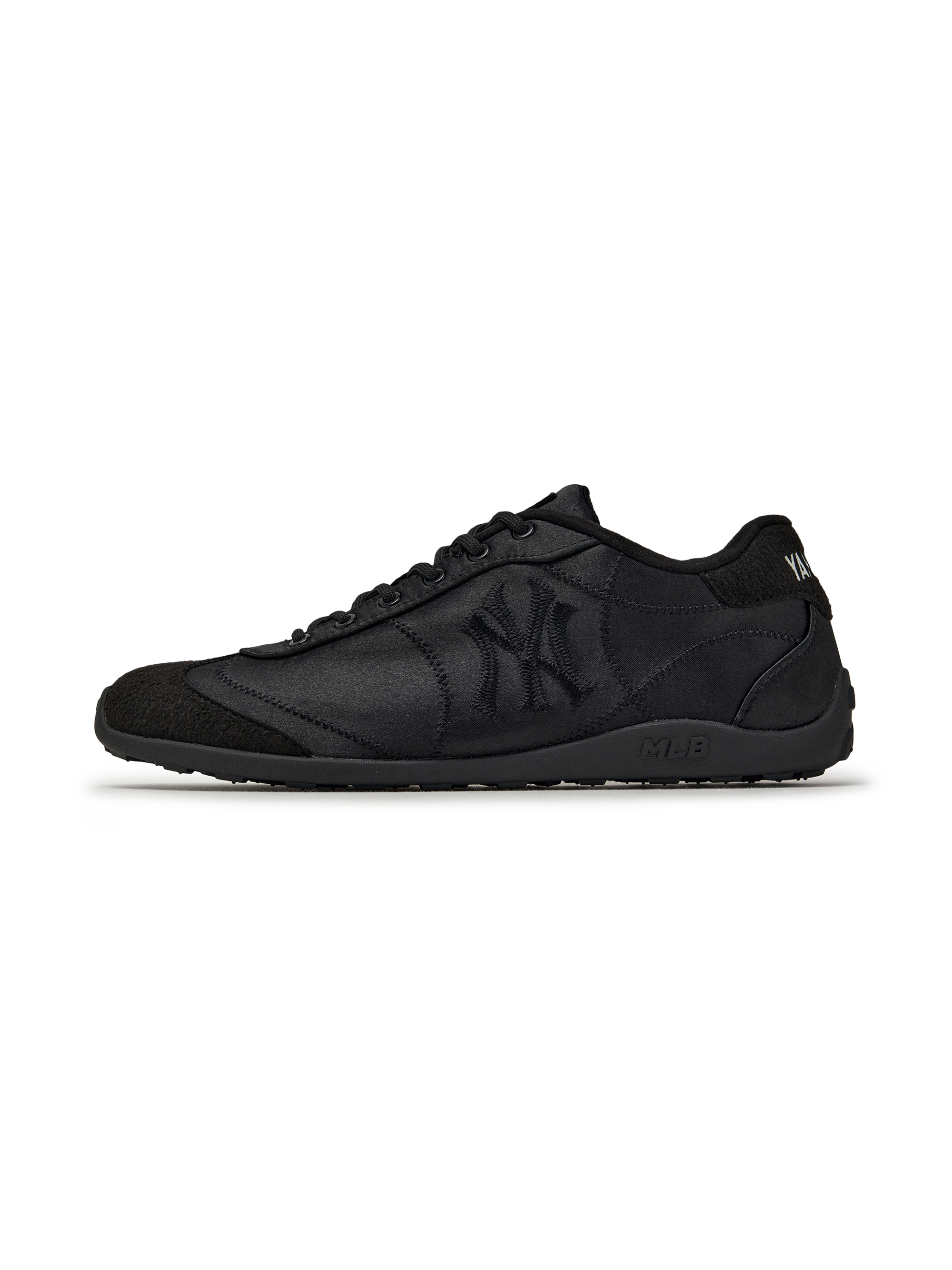 Slick Powder New York Yankees BLACK | K-fashion | Koolseoul