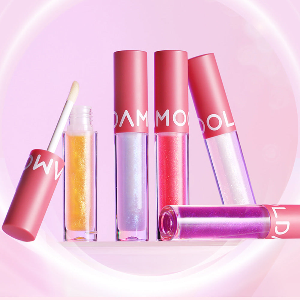 MOOLDA Volume Maxima Lip Plumper collection in various shades.