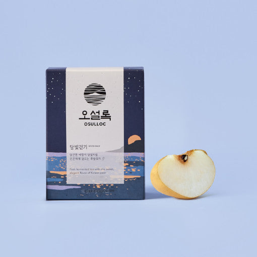 OSULLOC Moon Walk Tea 10p box with apple slice on light blue background.