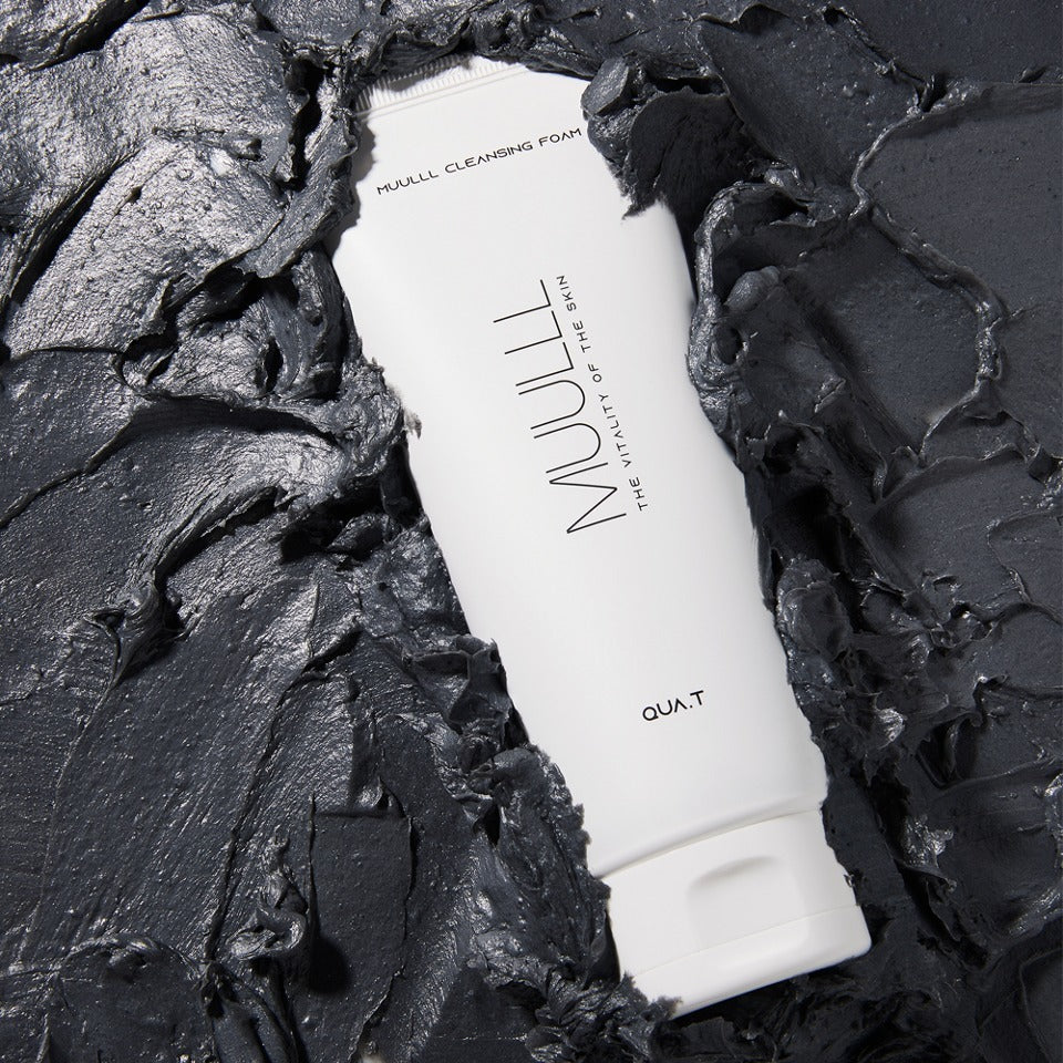 QUA-T Petavegan Large Capacity Cleansing Foam 250g in black textured background