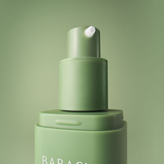 RETURNITY Babassu Return Cream 50ml bottle with a pump dispenser on a green background.