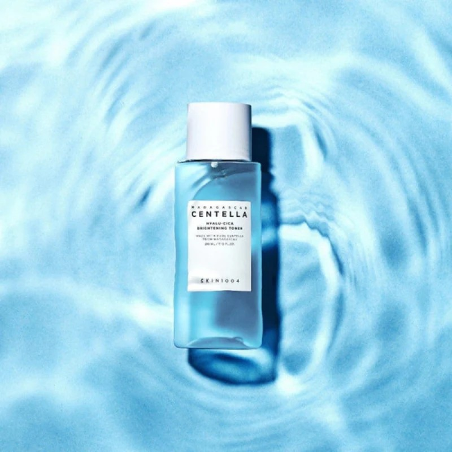 SKIN1004 マダガスカルセンテラ ヒアルシカ ラディアンス トナー 210ml