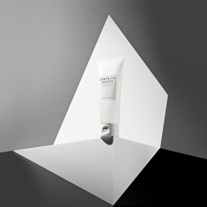 SKIN1004 Madagascar Centella Tone Brightening Cleansing Gel Foam 125ml on abstract background