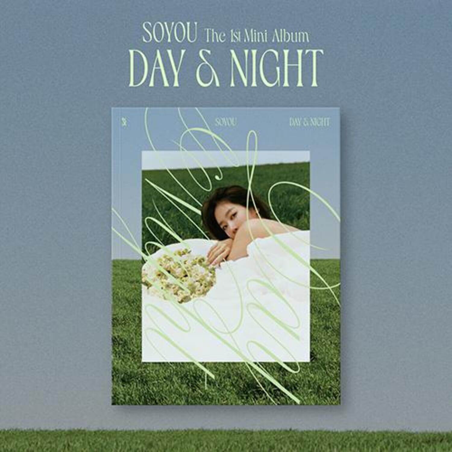 SOYOU - [Day&Night] 1st Album - Kpop Album | Kool Seoul - Buy Kpop Albums Online