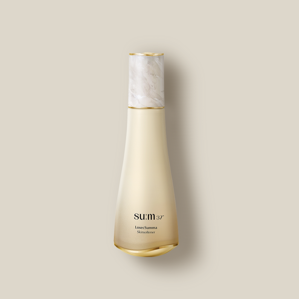 SU:M37 Rosic Summa Skin Softener 150ml bottle on neutral background