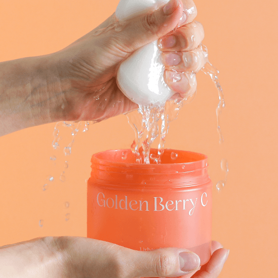 The Saem  Urban Eco Golden Berry C Toner Pack 50p 230ml