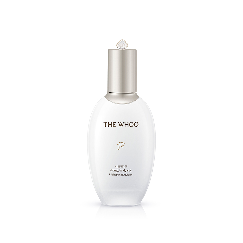 THE WHOO Gongjinhyangseol Whitening Emulsion 110ml product bottle on white background