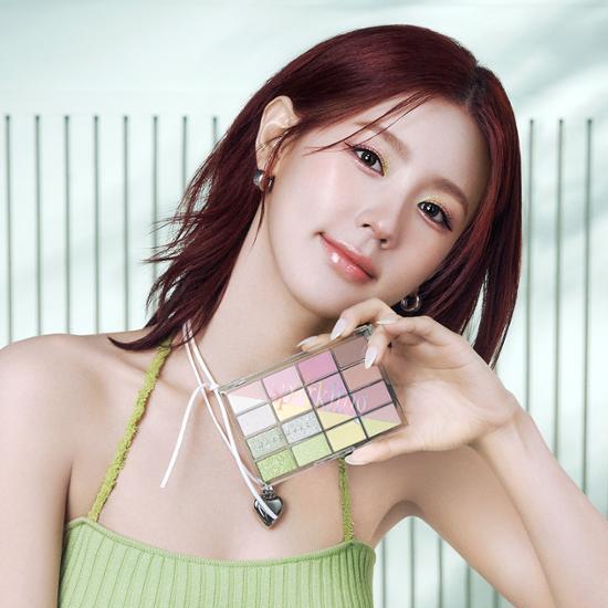 Wakemake Soft Blurring Eye Palette #Limeedition