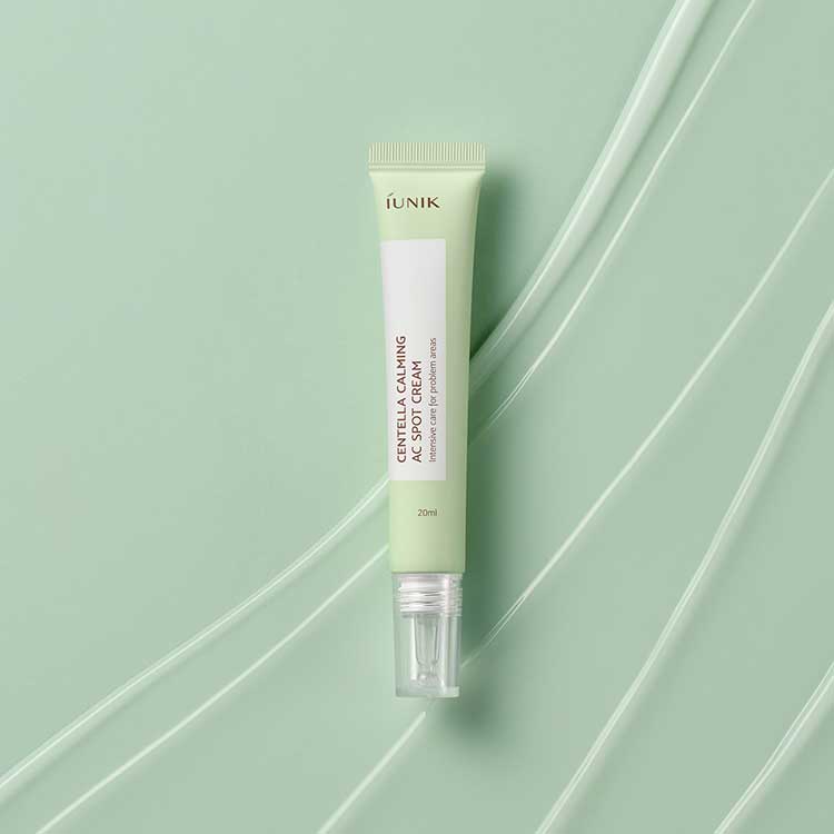 iUNIK Centella Calming AC Spot Cream 20ml in green tube, soothing skincare product for acne-prone skin.